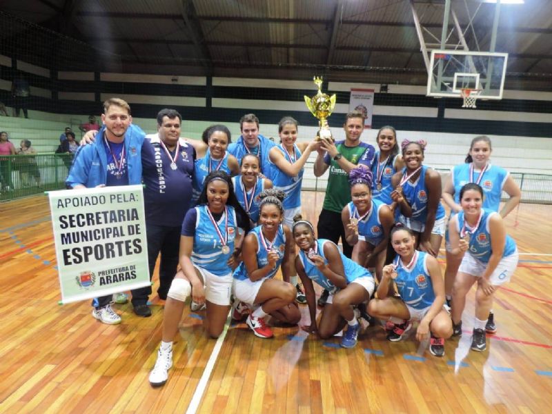 Vôlei feminino de Bragança Paulista conquista medalha de bronze