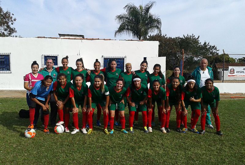 Esporte abre inscrição para seletiva de futebol feminino